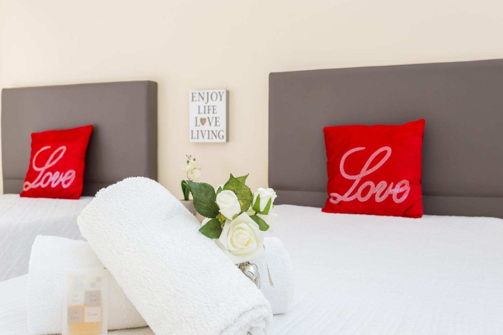 Love Sun Beach Apartment Portimão Buitenkant foto